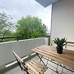 شقة Kyanit Apartment: Free Parking + Pool + Netflix *