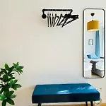Kyanit Apartment: Free Parking + Pool + Netflix شقة
