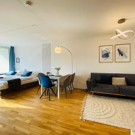 Kyanit Apartment: Free Parking + Pool + Netflix Wuppertal