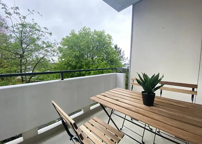 公寓 Kyanit Apartment: Free Parking + Pool + Netflix *