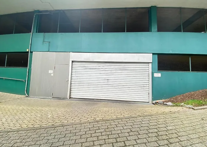 Apartmán Kyanit Apartment: Free Parking + Pool + Netflix *